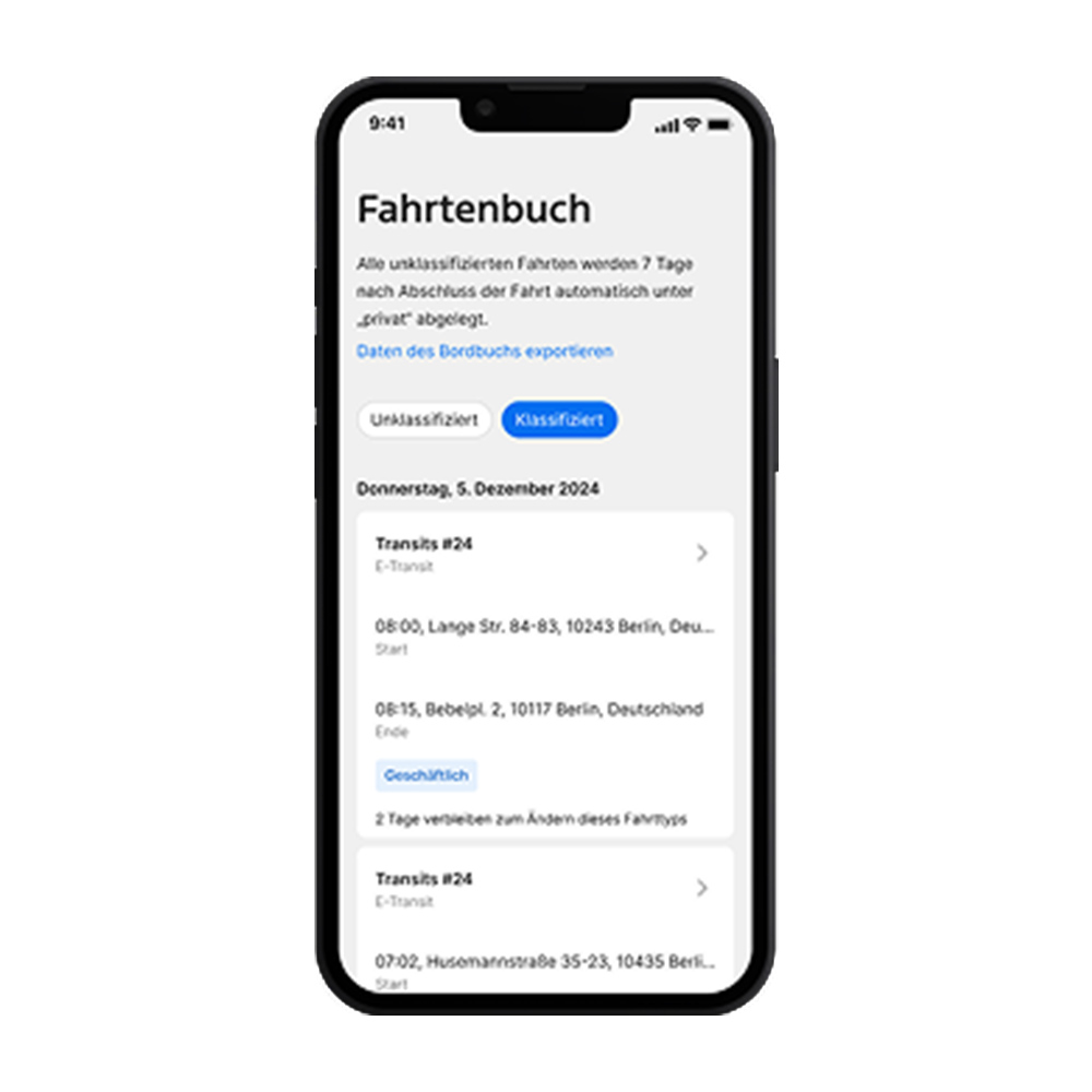 Ford Pro Telematics Drive App auf einem Smartphone. Ansicht des Fahrtenbuchs, das die letzten Fahrten eines Fahrzeugs anzeigt.